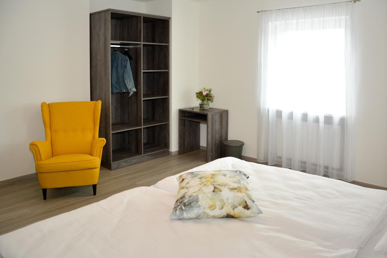 Km Hotel Murtal Knittelfeld Exterior photo
