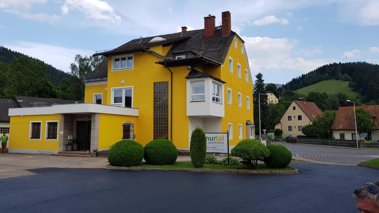 Km Hotel Murtal Knittelfeld Exterior photo